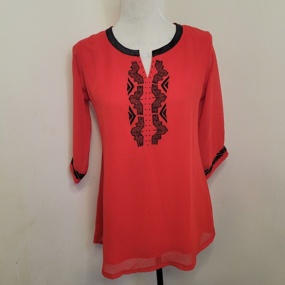 Presense Red Embroidered Blouse Women’s Size Medium 3/4 Sleeve Boho Top